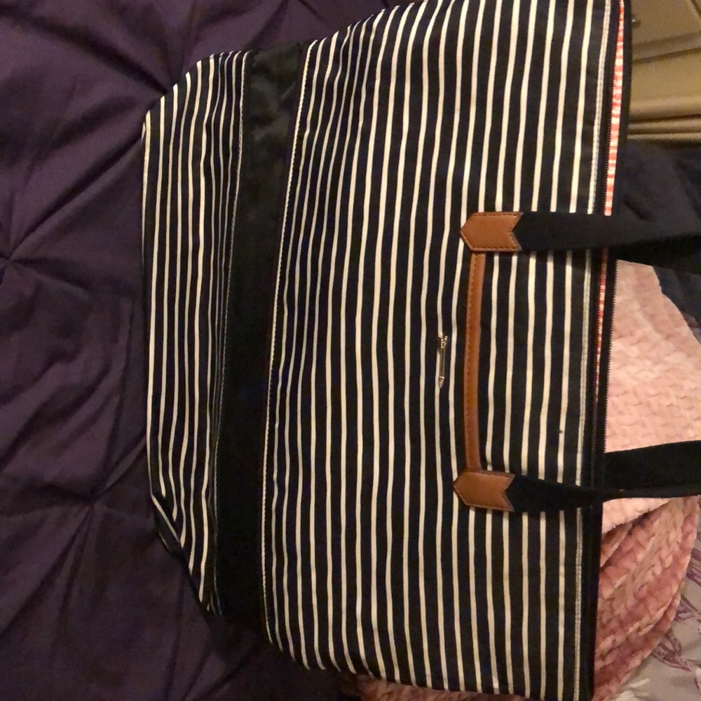 Stella and dot tote